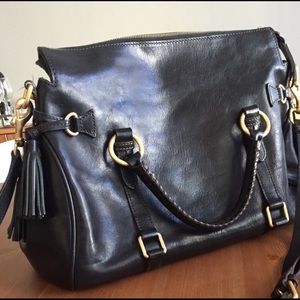 Dooney & Buorke Medium size Florentine Satchel.